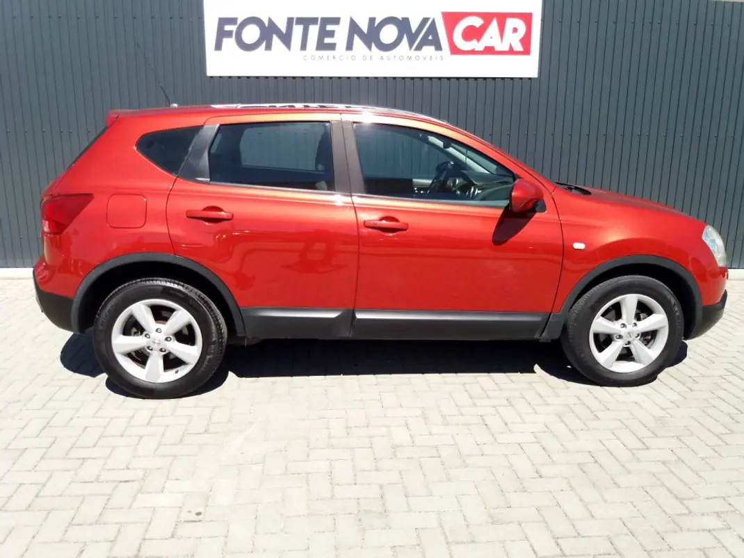 Nissan Qashqai 2008 - 9950 EUR, 181159 km - AUTO.MOTO.pt - 181159km - foto 2 de 25