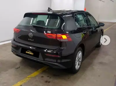 Volkswagen Golf 2022 - 27750 EUR, 130144 km - AUTO.MOTO.pt - 130144km - foto 4 de 10