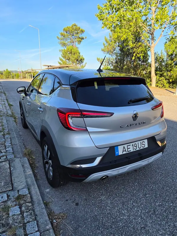 Renault Captur TCe 100 GPL INTENS 2021 Gas GNC — 138 000 km · Viseu Renault Captur TCe 100 GPL INTENS 2021 Gas GNC