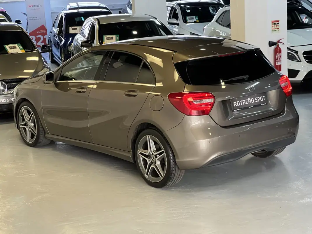 Mercedes-Benz A 180 2013 - 12990 EUR, 180000 km - AUTO.MOTO.pt - 180000km - foto 13 de 36