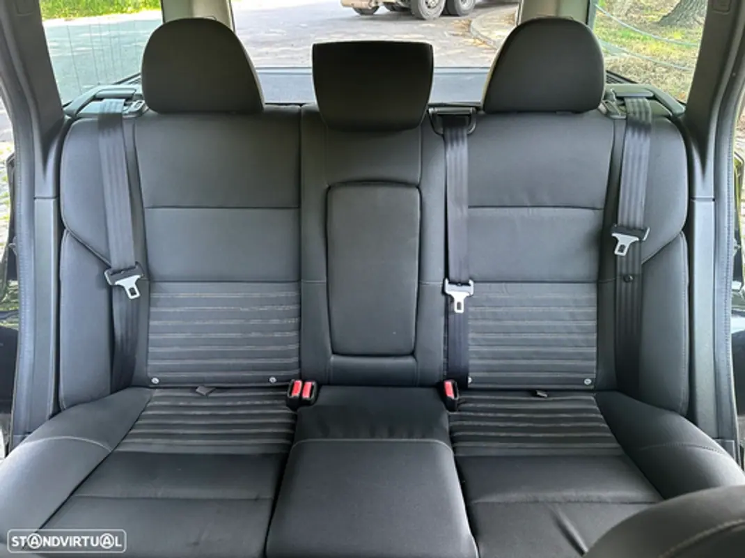 Volvo V50 2010 - 4700 EUR, 280000 km - 280000km - foto 7 de 15