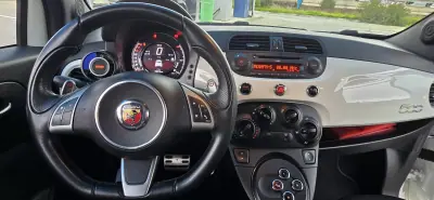 Abarth 595 2015 - 14990 EUR, 72000 km - AUTO.MOTO.pt - 72000km - foto 9 de 14