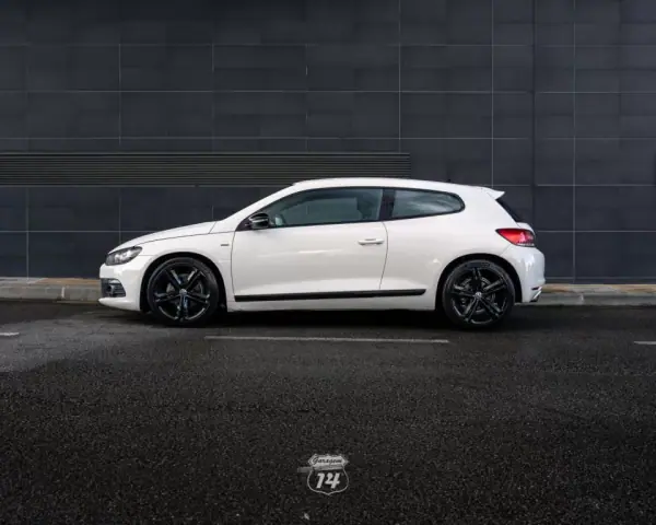 Volkswagen Scirocco 2013 - 16990 EUR, 153299 km - AUTO.MOTO.pt - 153299km - foto 6 de 49
