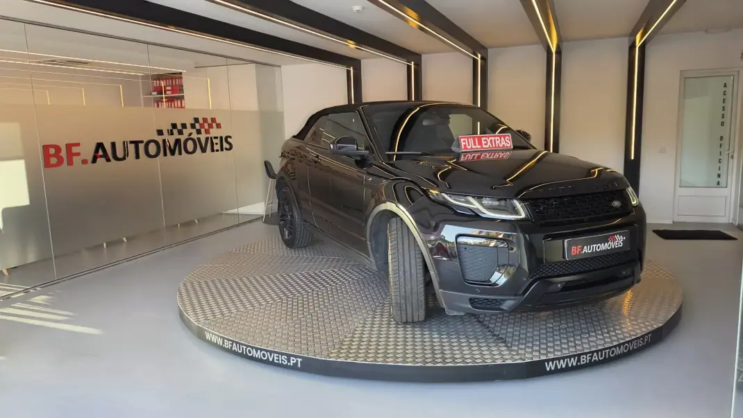 Land Rover Range Rover Evoque Cabrio 2017 - 28750 EUR, 133417 km - 133417km - foto 5 de 62