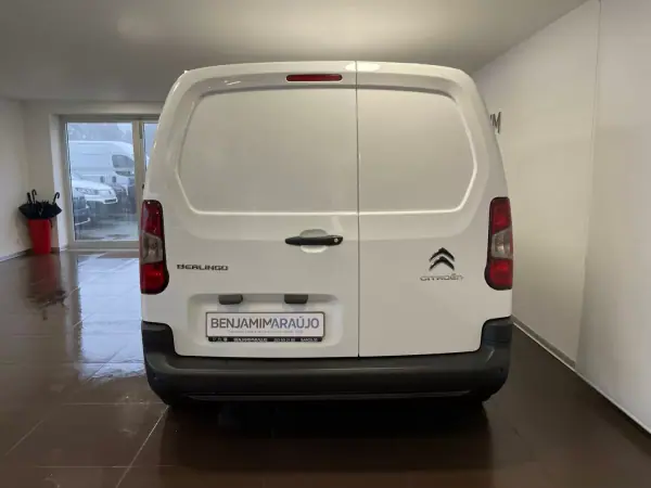 Citroën Berlingo 2022 - 17750 EUR, 90000 km - AUTO.MOTO.pt - 90000km - foto 5 de 13