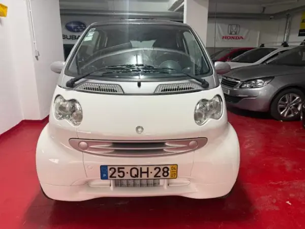 Smart Fortwo Cabrio 2004 - 4250 EUR, 122000 km - AUTO.MOTO.pt - 122000km - foto 2 de 29