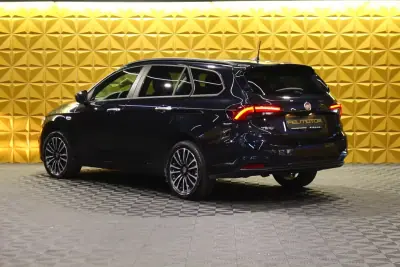 Fiat Tipo Station Wagon 2023 - 16780 EUR, 56000 km - AUTO.MOTO.pt - 56000km - foto 7 de 21