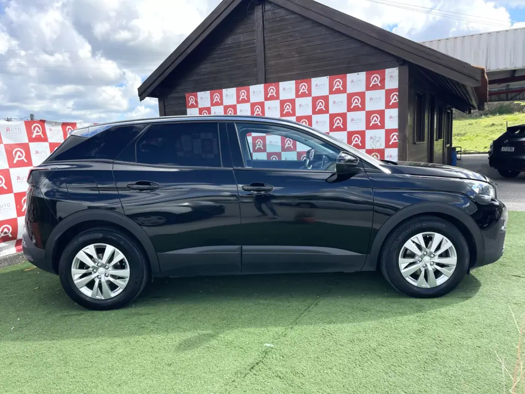 Peugeot 3008 2016 - 15990 EUR, 136300 km - AUTO.MOTO.pt - 136300km - foto 2 de 20