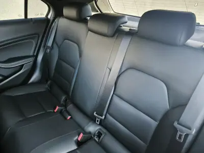 Mercedes-Benz A 160 2014 - 15950 EUR, 64000 km - AUTO.MOTO.pt - 64000km - foto 7 de 34