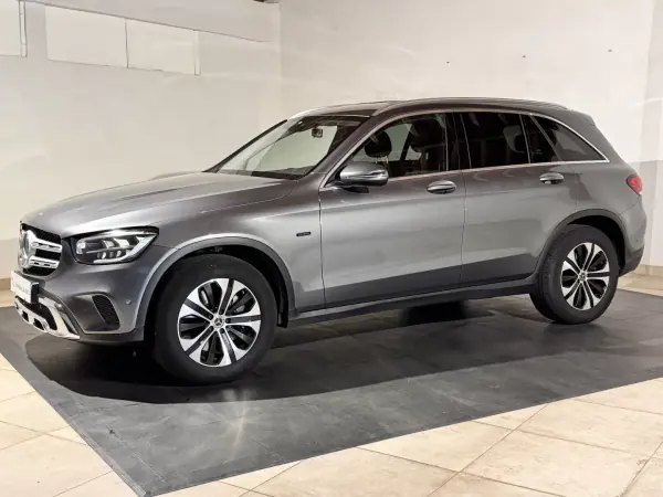 Mercedes-Benz GLC 300 2021 - 35900 EUR, 157354 km - AUTO.MOTO.pt - 157354km - foto 4 de 22