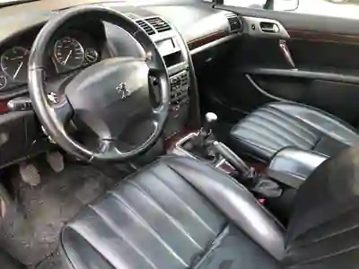Peugeot 407 SW 2006 - 3250 EUR, 183000 km - AUTO.MOTO.pt - 183000km - foto 6 de 10