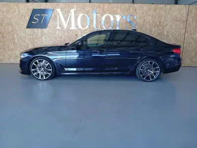 BMW 520 2017 - 33950 EUR, 225000 km - AUTO.MOTO.pt - 225000km - foto 6 de 21