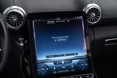 Mercedes-Benz SL 43 AMG 2022 - 109950 EUR, 30000 km - AUTO.MOTO.pt - 30000km - foto 45 de 51