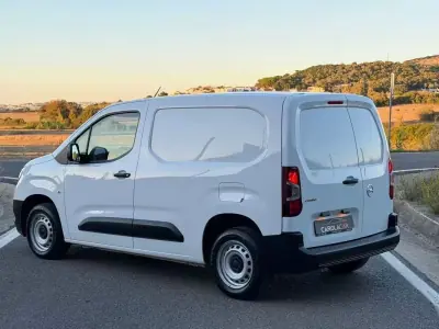 Opel COMBO 2022 — photo 3 of 19