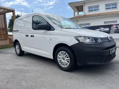 VW Caddy 2.0TDI Cargo Business 2025 - 24950 EUR, 10 km - AUTO.MOTO.pt - 10km - foto 37 de 42