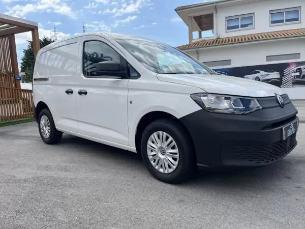 VW Caddy 2.0TDI Cargo Business 2025 - 24950 EUR, 10 km - AUTO.MOTO.pt - 10km - foto 37 de 42