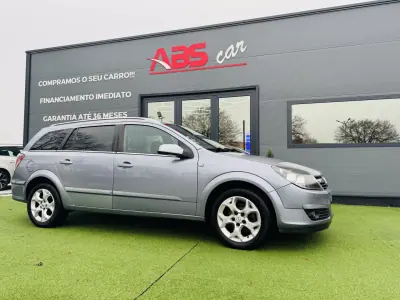 Opel Astra Caravan 2005 - 3500 EUR, 300000 km - AUTO.MOTO.pt - 300000km - foto 2 de 19
