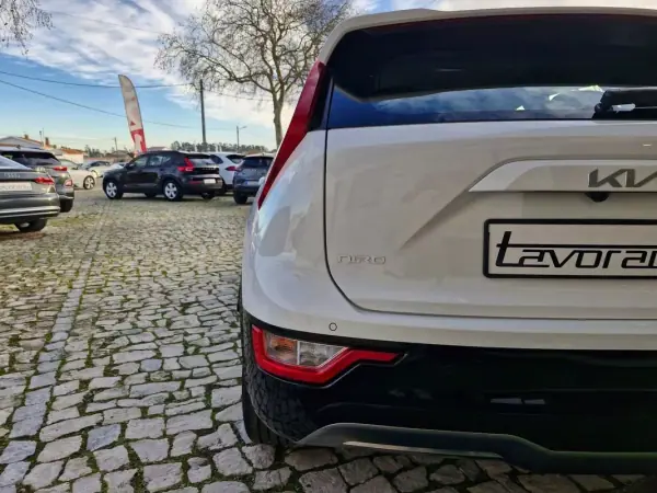 Kia Niro EV 2024 - 33500 EUR, 1700 km - AUTO.MOTO.pt - 1700km - foto 25 de 48