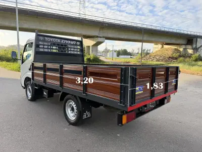 Toyota 2007 - 19900 EUR, 230000 km - AUTO.MOTO.pt - 230000km - foto 2 de 19