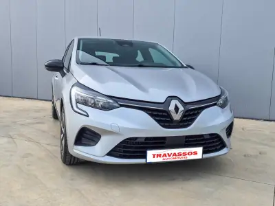 Renault Clio 2023 - 12900 EUR, 125219 km - AUTO.MOTO.pt - 125219km - foto 4 de 6