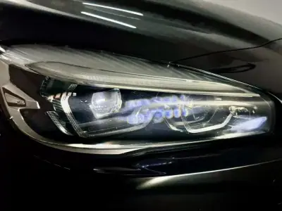 BMW 218 Gran Tourer 2018 - 14750 EUR, 148000 km - AUTO.MOTO.pt - 148000km - foto 17 de 54
