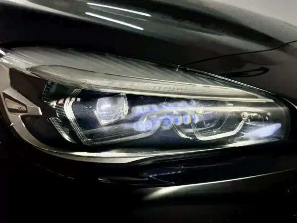 BMW 218 Gran Tourer 2018 - 14750 EUR, 148000 km - AUTO.MOTO.pt - 148000km - foto 17 de 54