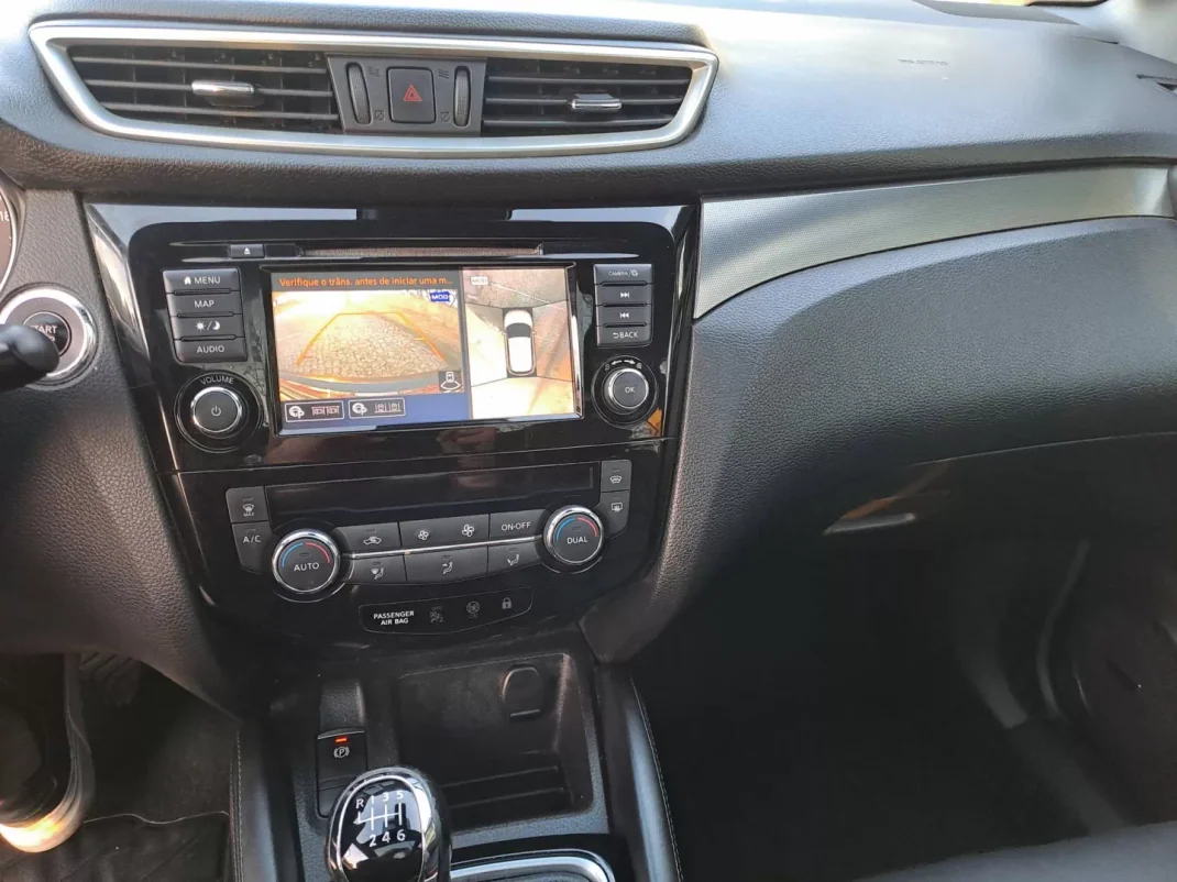 Nissan Qashqai 2020 - 21990 EUR, 139000 km - AUTO.MOTO.pt - 139000km - foto 18 de 19