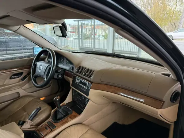 BMW 525 1998 - 3950 EUR, 317732 km - AUTO.MOTO.pt - 317732km - foto 23 de 24