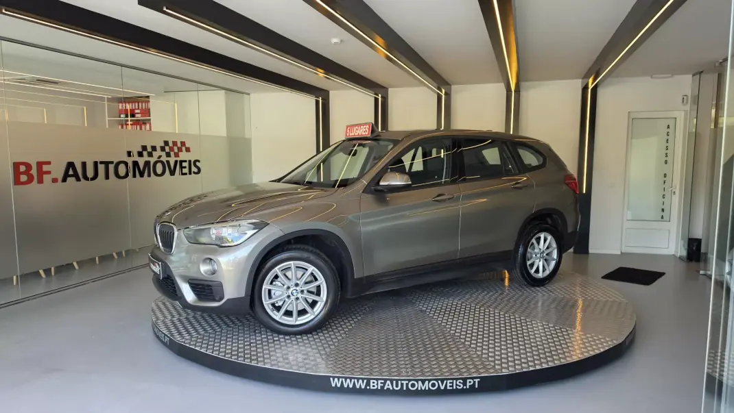 BMW X1 2016 - 22500 EUR, 76896 km - AUTO.MOTO.pt - 76896km - foto 13 de 61