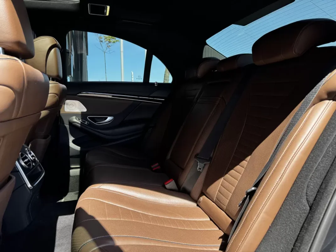 Mercedes-Benz S 400 2018 - 49990 EUR, 227000 km - AUTO.MOTO.pt - 227000km - foto 25 de 47