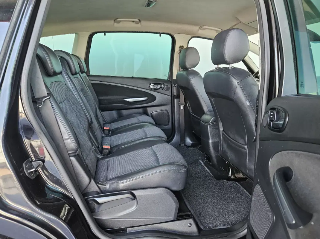 Ford S-Max 2006 - 4750 EUR, 320000 km - AUTO.MOTO.pt - 320000km - foto 7 de 8