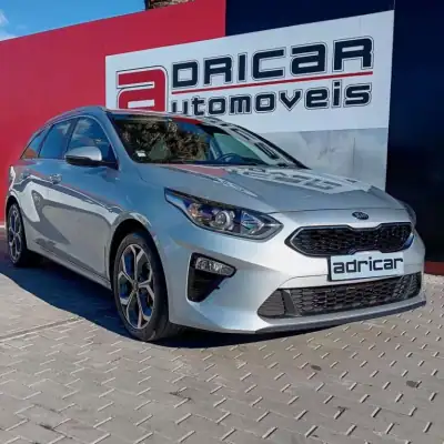 Kia Ceed SW 2021 - 19500 EUR, 117071 km - AUTO.MOTO.pt - 117071km - foto 3 de 26