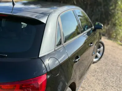 Audi A1 Sportback 2014 - 11500 EUR, 152000 km - AUTO.MOTO.pt - 152000km - foto 39 de 43