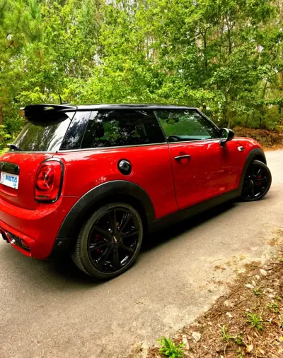 MINI 3 Portas 2015 - 15990 EUR, 138000 km - 138000km - foto 16 de 39