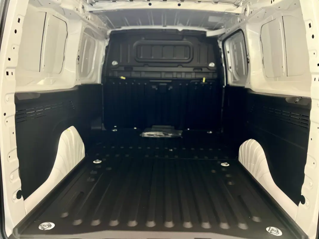 Peugeot Partner 1.5 BlueHdi L2 102Cv | CARPLAY | IVA DEDUTÍVEL 2023 - 16950 EUR, 47000 km - AUTO.MOTO.pt - 47000km - foto 21 de 21