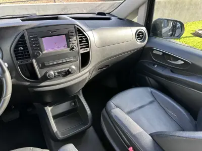 Mercedes-Benz Vito Tourer 2015 - 24900 EUR, 320000 km - AUTO.MOTO.pt - 320000km - foto 29 de 57