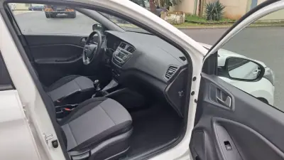 Hyundai i20 2018 - 10890 EUR, 134296 km - AUTO.MOTO.pt - 134296km - foto 29 de 43