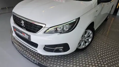 Peugeot 308 2021 - 9500 EUR, 224621 km - 224621km - foto 23 de 59