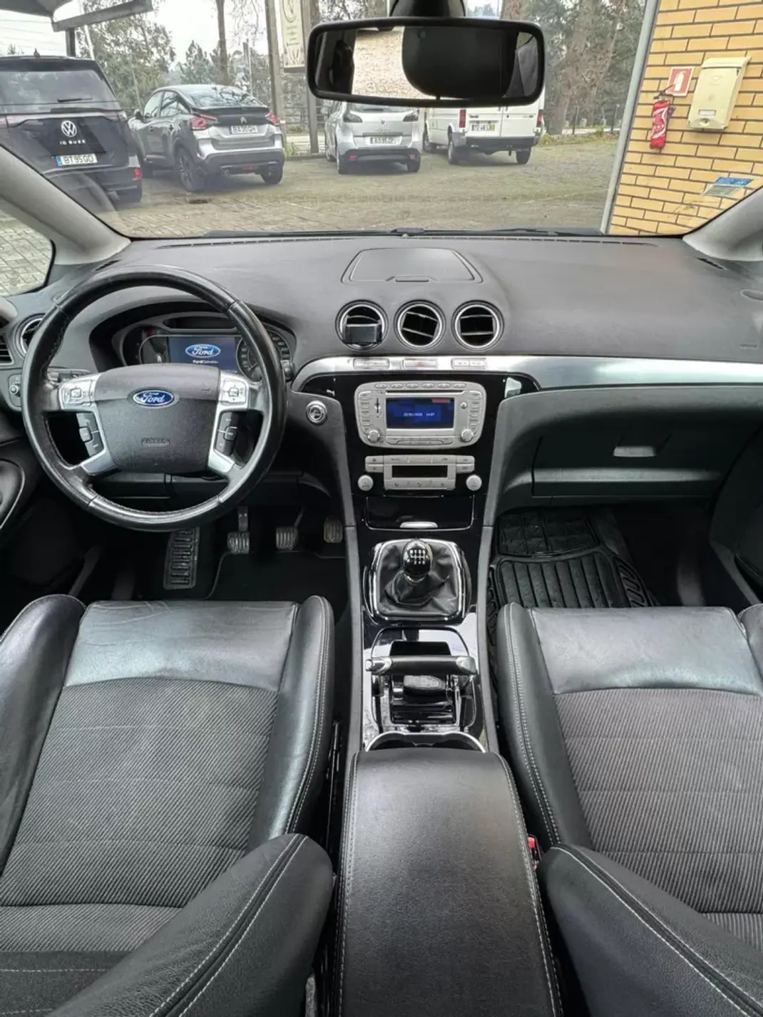 Ford S-Max 2010 - 11900 EUR, 154000 km - AUTO.MOTO.pt - 154000km - foto 14 de 16