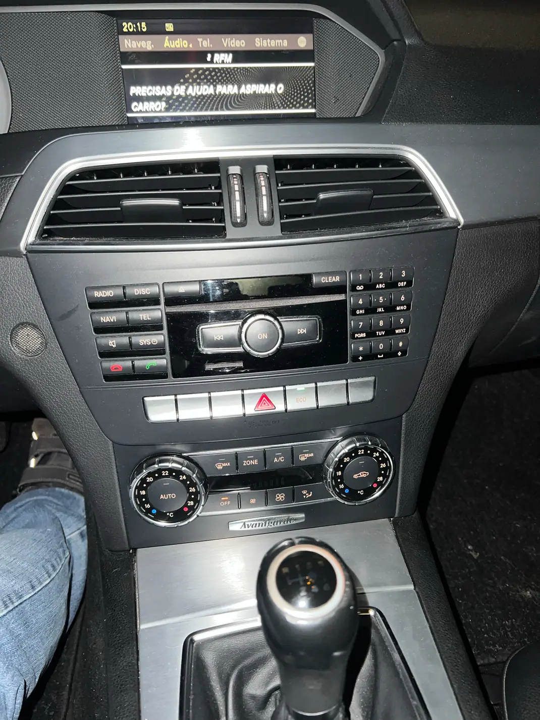 Mercedes-Benz C 220 2011 - 11000 EUR, 290000 km - AUTO.MOTO.pt - 290000km - foto 4 de 11