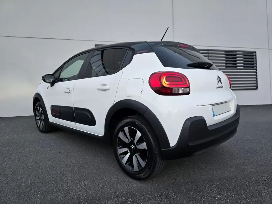 Citroën C3 2021 - 9900 EUR, 117700 km - AUTO.MOTO.pt - 117700km - foto 7 de 25