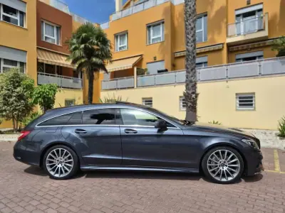Mercedes-Benz CLS 350 2014 - 25890 EUR, 230000 km - AUTO.MOTO.pt - 230000km - foto 3 de 25
