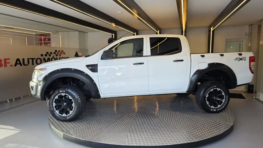 Ford Ranger 2012 - 24500 EUR, 183058 km - 183058km - foto 13 de 54