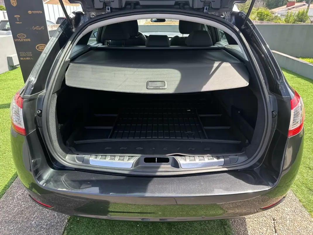 Peugeot 508 SW 2018 - 13900 EUR, 155000 km - AUTO.MOTO.pt - 155000km - foto 66 de 68