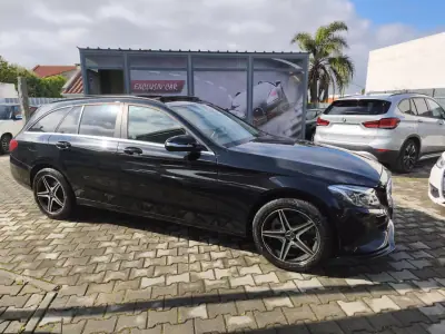 Mercedes-Benz C 200 2015 - 17900 EUR, 192000 km - AUTO.MOTO.pt - 192000km - foto 2 de 21