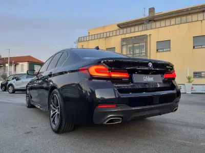 BMW 520 2022 - 33950 EUR, 124000 km - AUTO.MOTO.pt - 124000km - foto 44 de 45