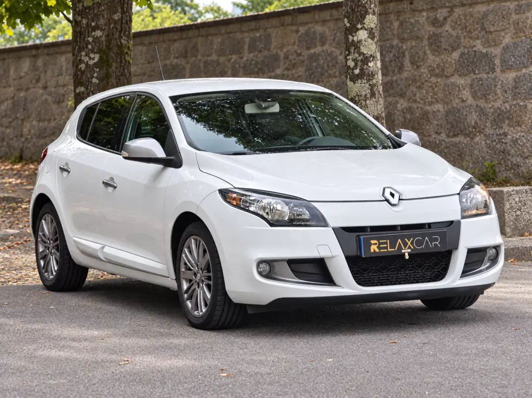 Renault Mégane 2012 - 6500 EUR, 231500 km - 231500km - foto 6 de 21