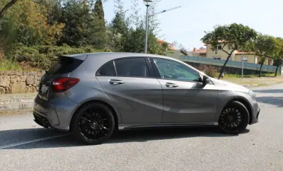 Mercedes-Benz A 45 AMG 2017 - 32990 EUR, 144000 km - AUTO.MOTO.pt - 144000km - foto 6 de 40