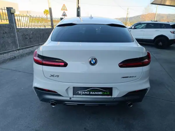 BMW X4 2018 - 49000 EUR, 90000 km - AUTO.MOTO.pt - 90000km - foto 14 de 52