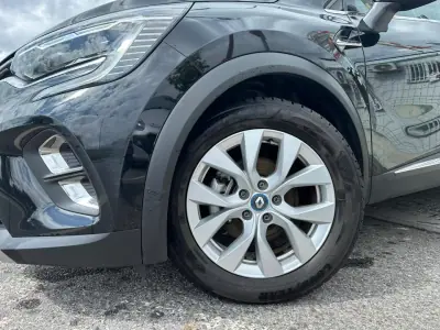 Renault Captur 2021 - 20900 EUR, 89427 km - AUTO.MOTO.pt - 89427km - foto 2 de 32
